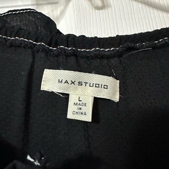 Max Studio Daisy Pattern Sleeveless Tiered Summer Dress - Picture 13 of 14